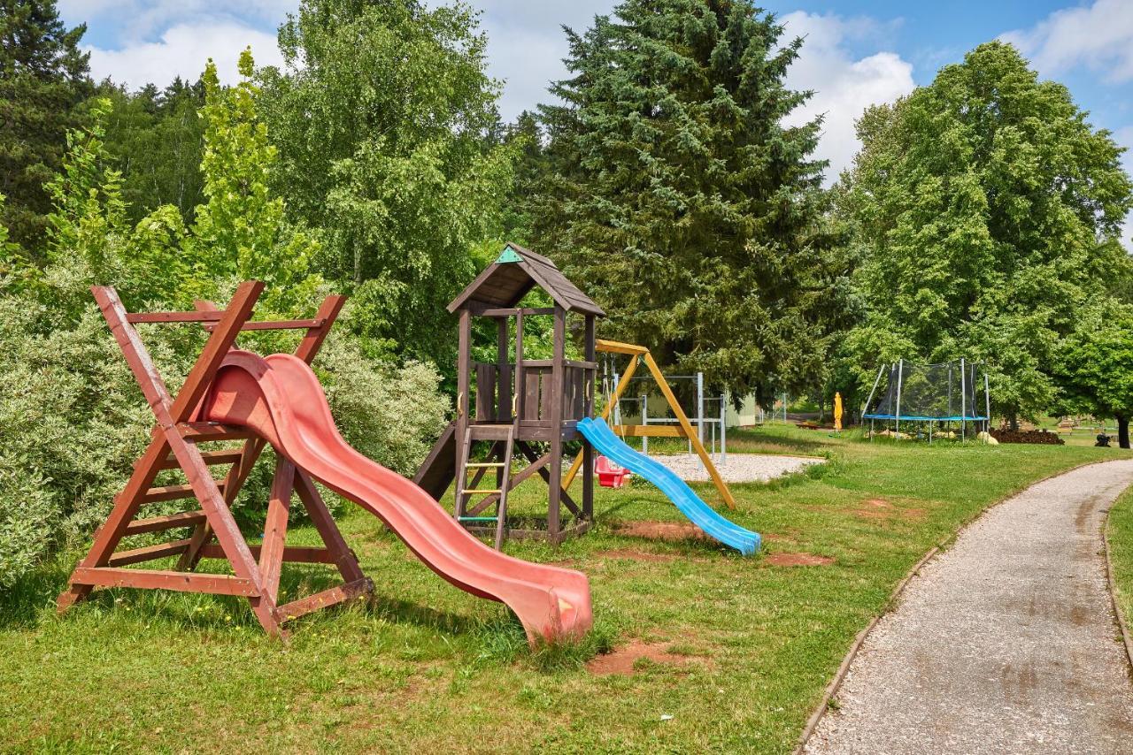 Camp Dolce Hotel Trutnov Eksteriør billede