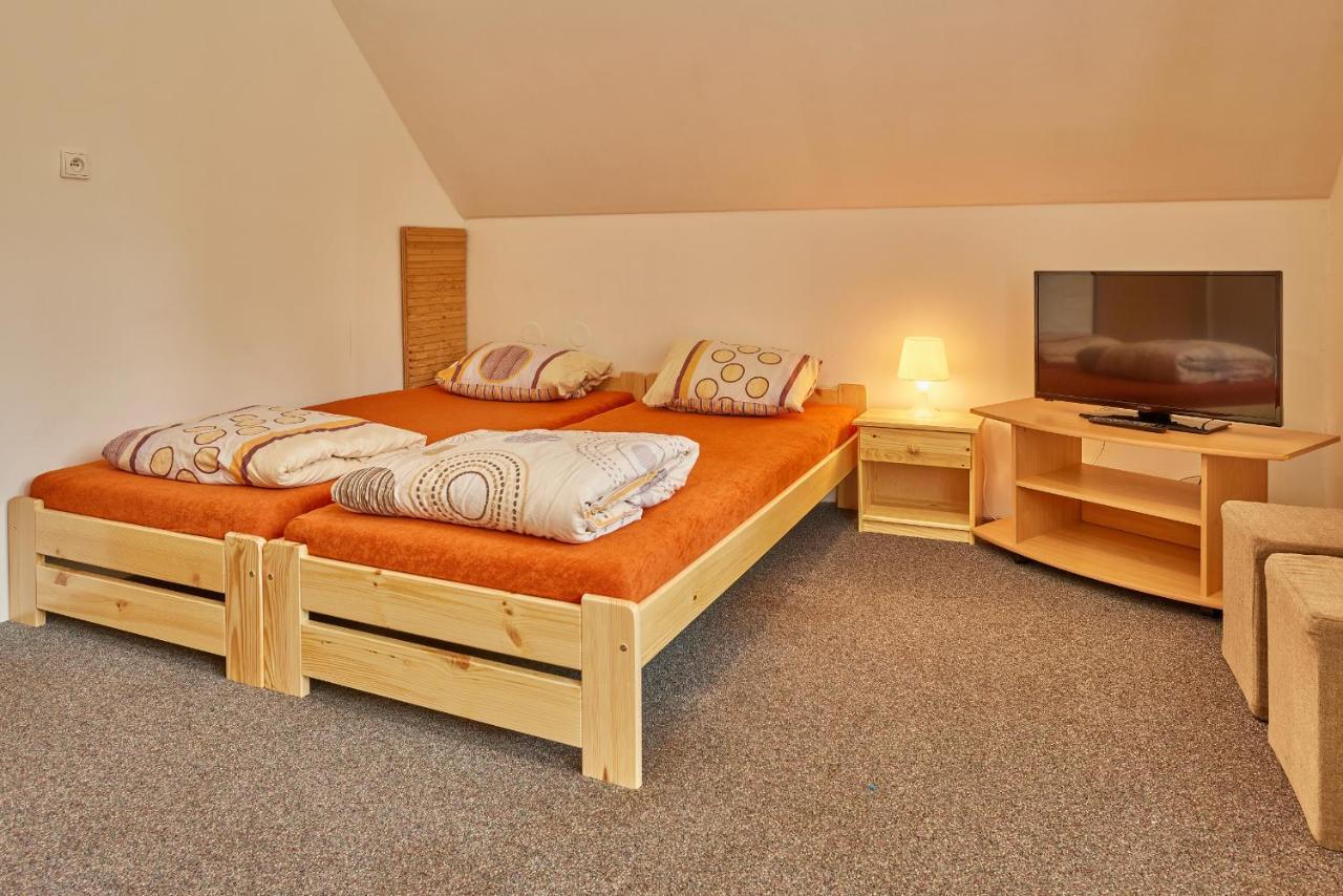 Camp Dolce Hotel Trutnov Eksteriør billede