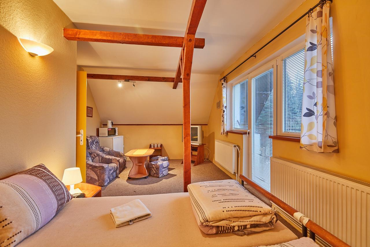 Camp Dolce Hotel Trutnov Eksteriør billede